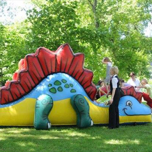 Zjeżdżalnia dmuchana Dino