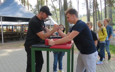 armwrestling-01