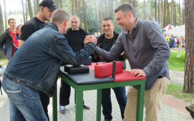 armwrestling-02
