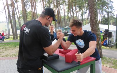 armwrestling-03